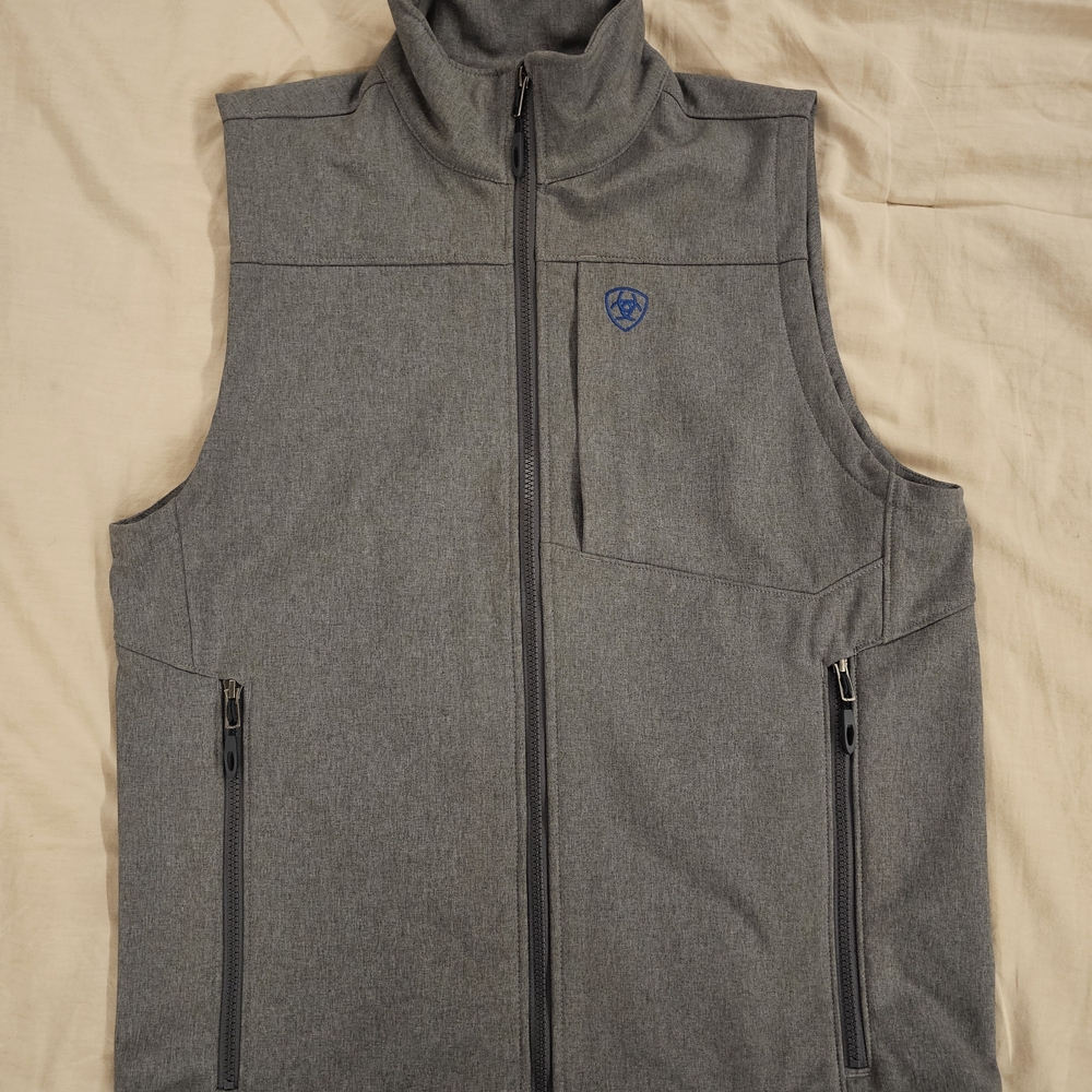 Men's Gray Ariat Vest